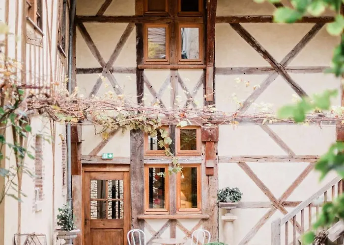 Le Champ Des Oiseaux Hotel & Spa