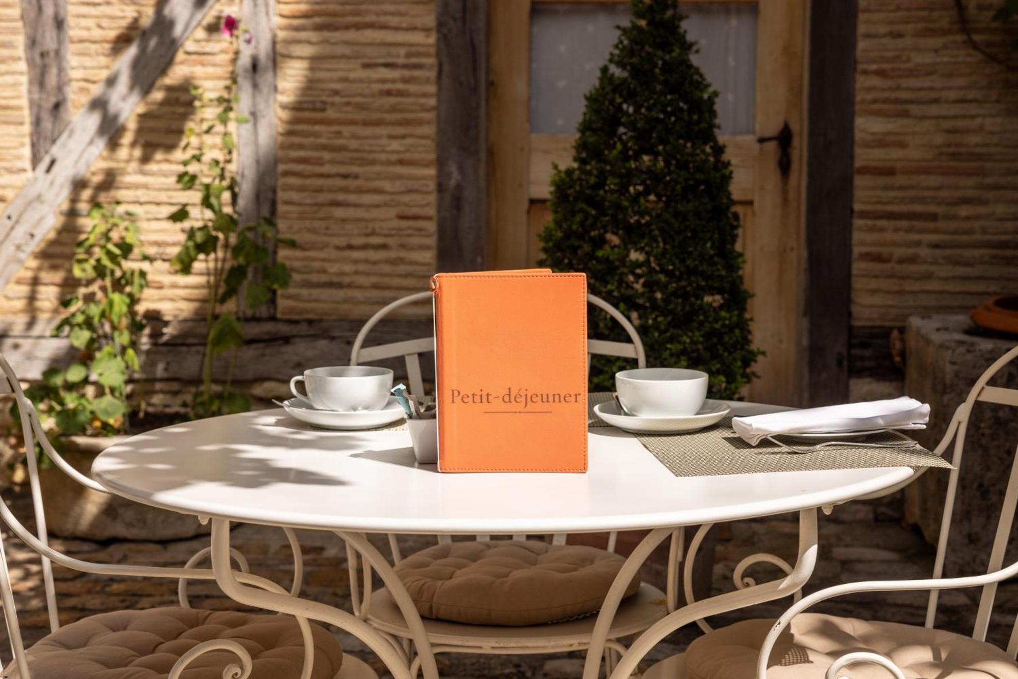 Hotel Le Champ Des Oiseaux &