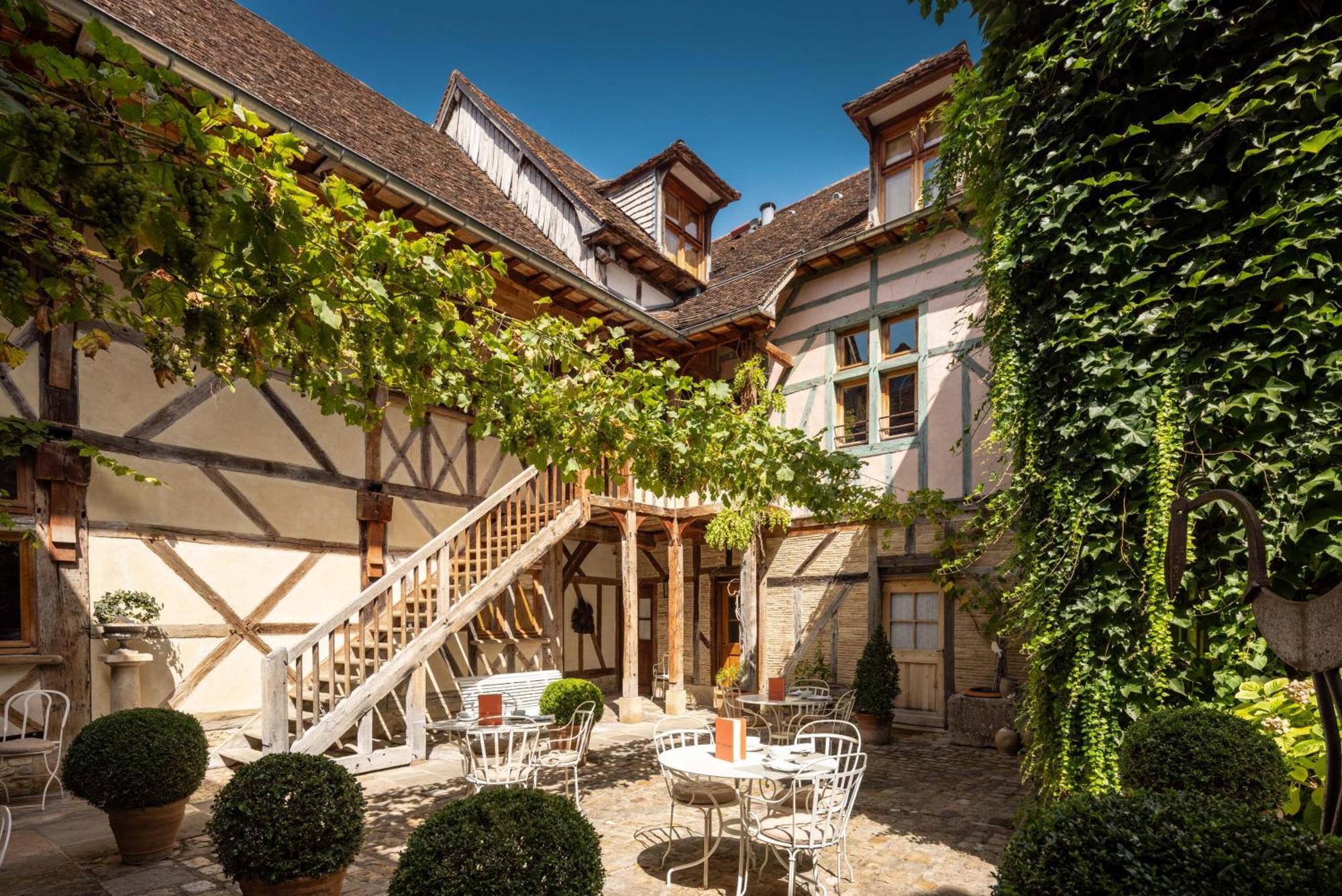 Le Champ Des Oiseaux & 4*