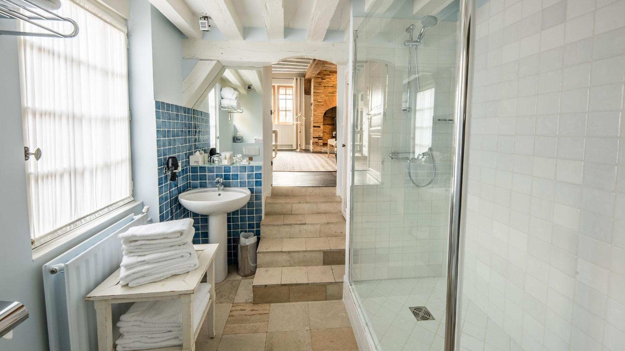 Le Champ Des Oiseaux & Hotel Troyes