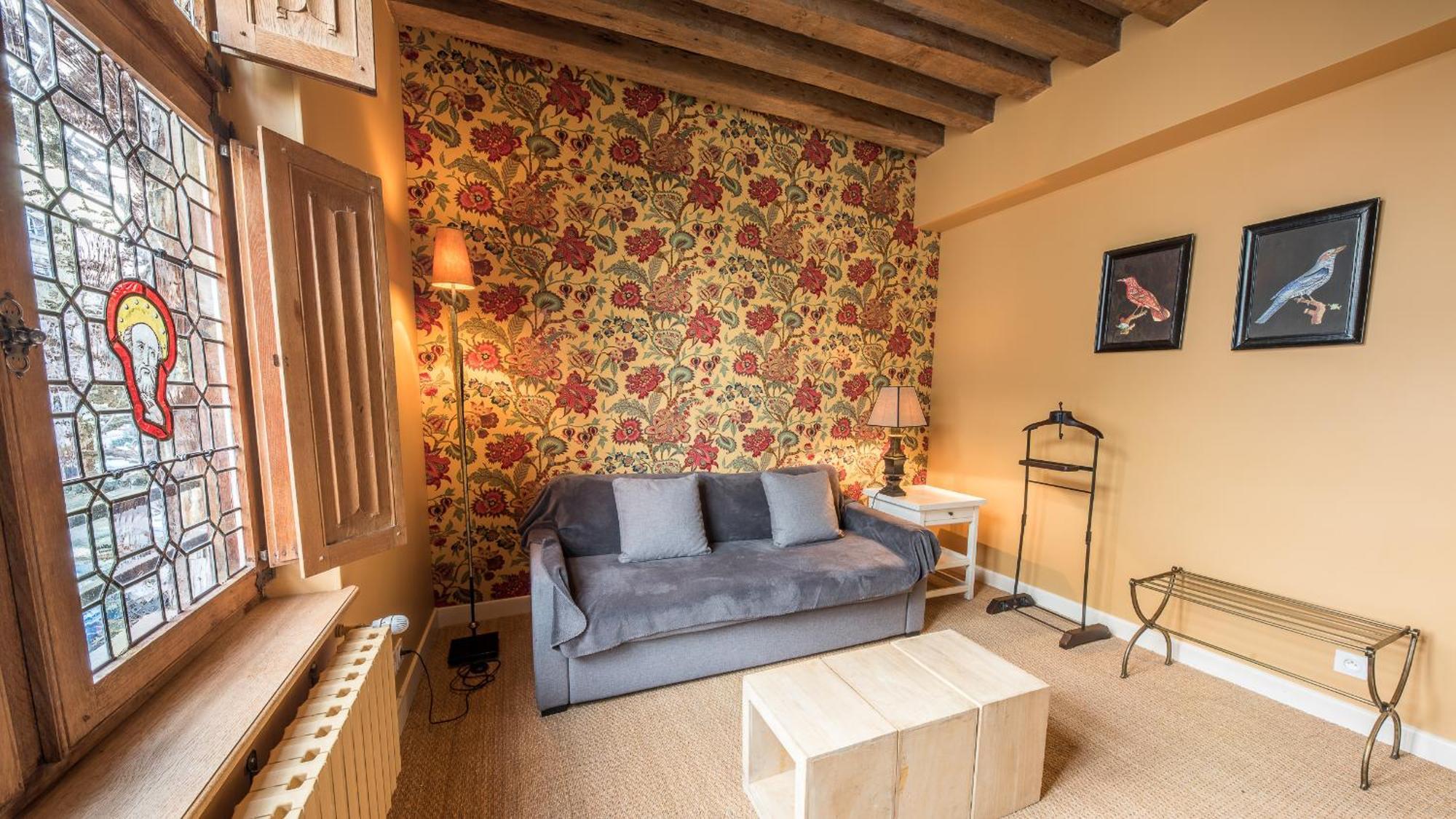 Le Champ Des Oiseaux & Hotel Troyes