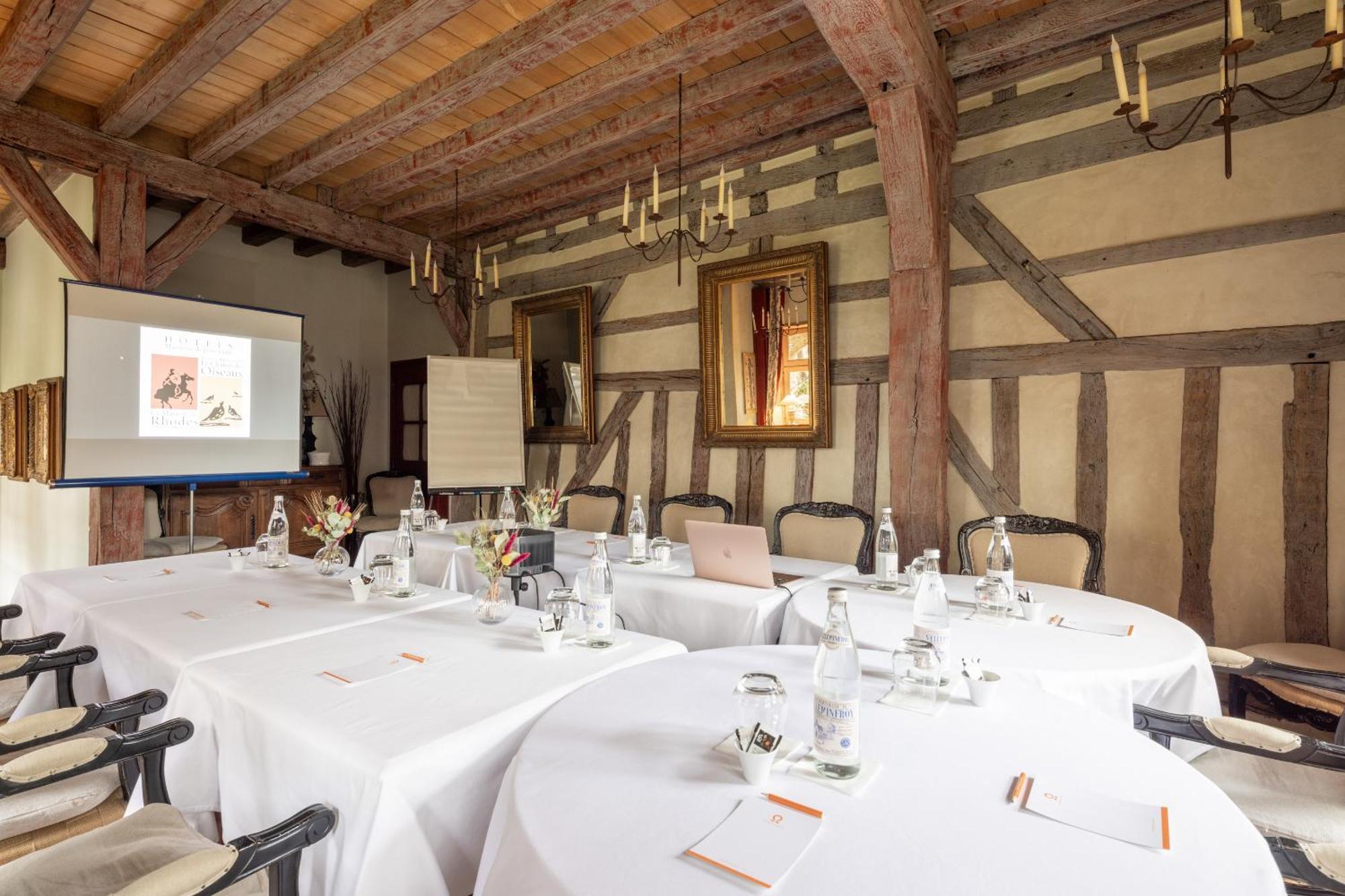 Le Champ Des Oiseaux & 4* Troyes